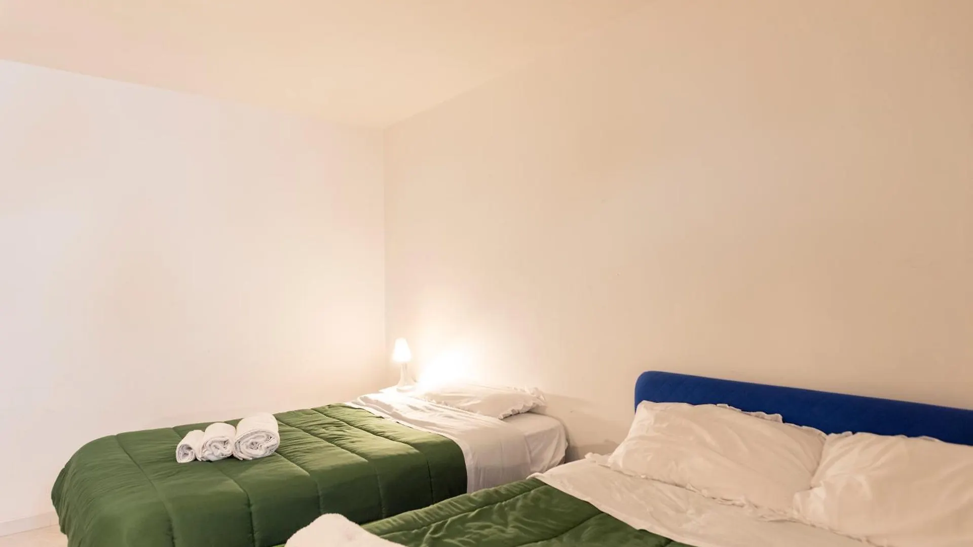 Napoli Centro, Dm Suites Italy