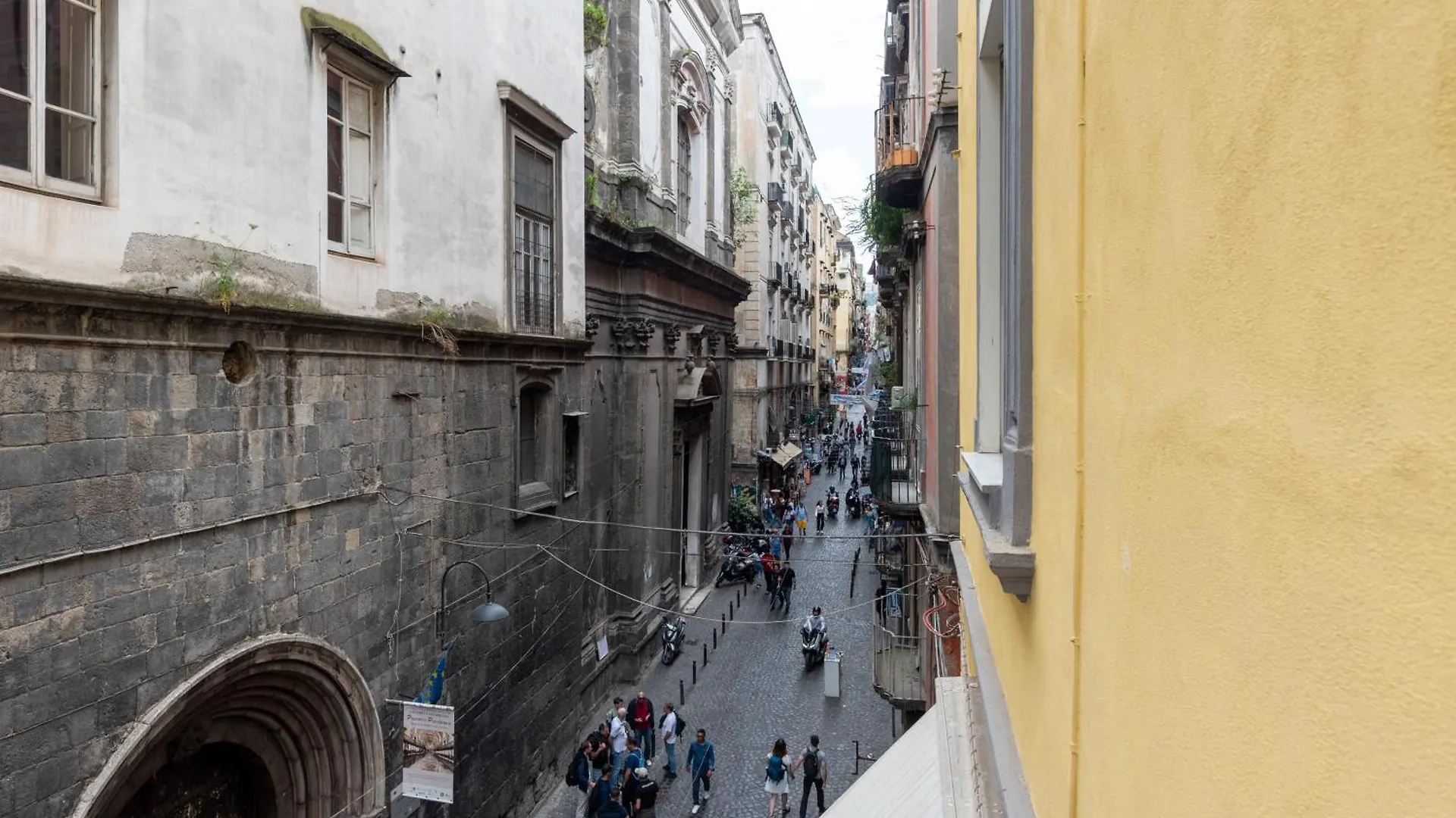 Guest house Napoli Centro, Dm Suites Italy
