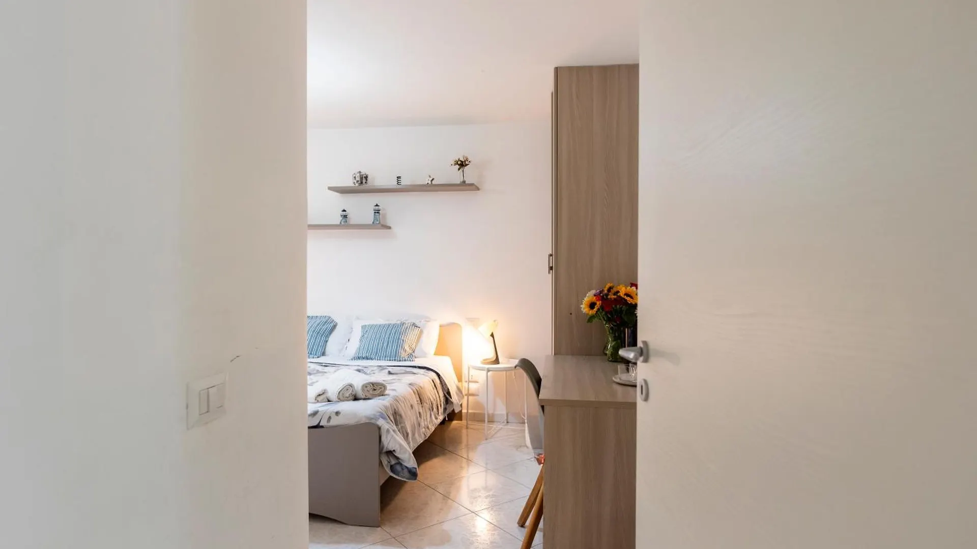 Napoli Centro, Dm Suites 0*, Naples Italy