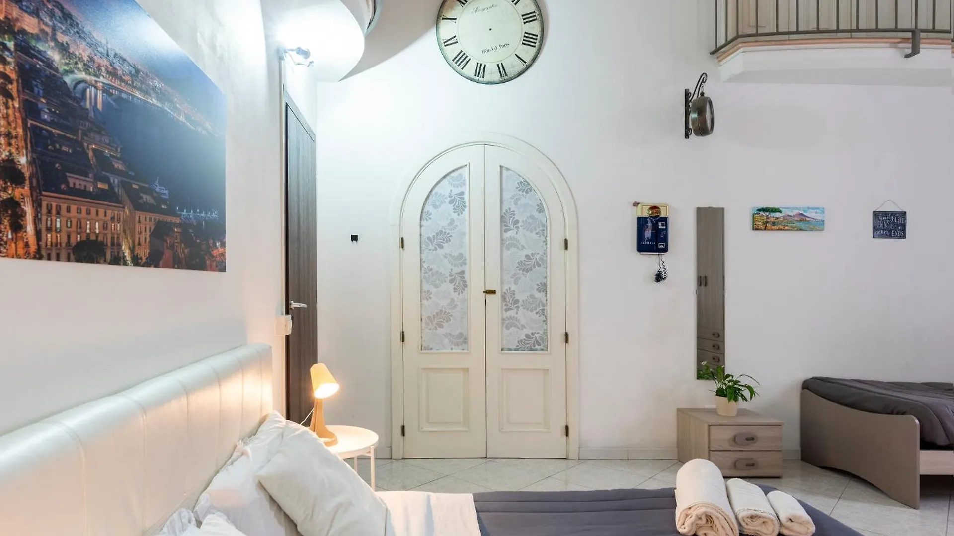 Guest house Napoli Centro, Dm Suites