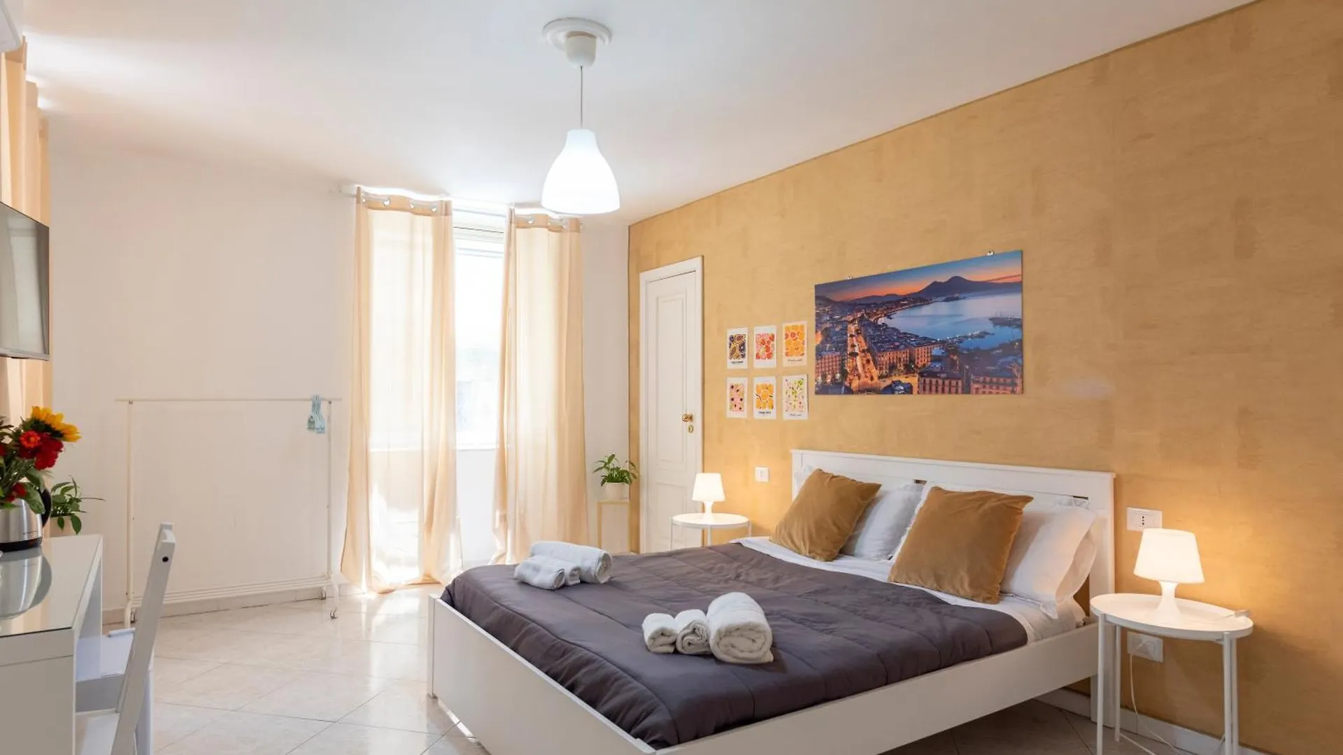 Napoli Centro, Dm Suites 0*, Naples Italy
